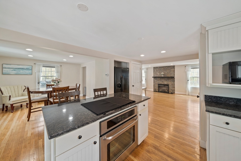 45 Carson St