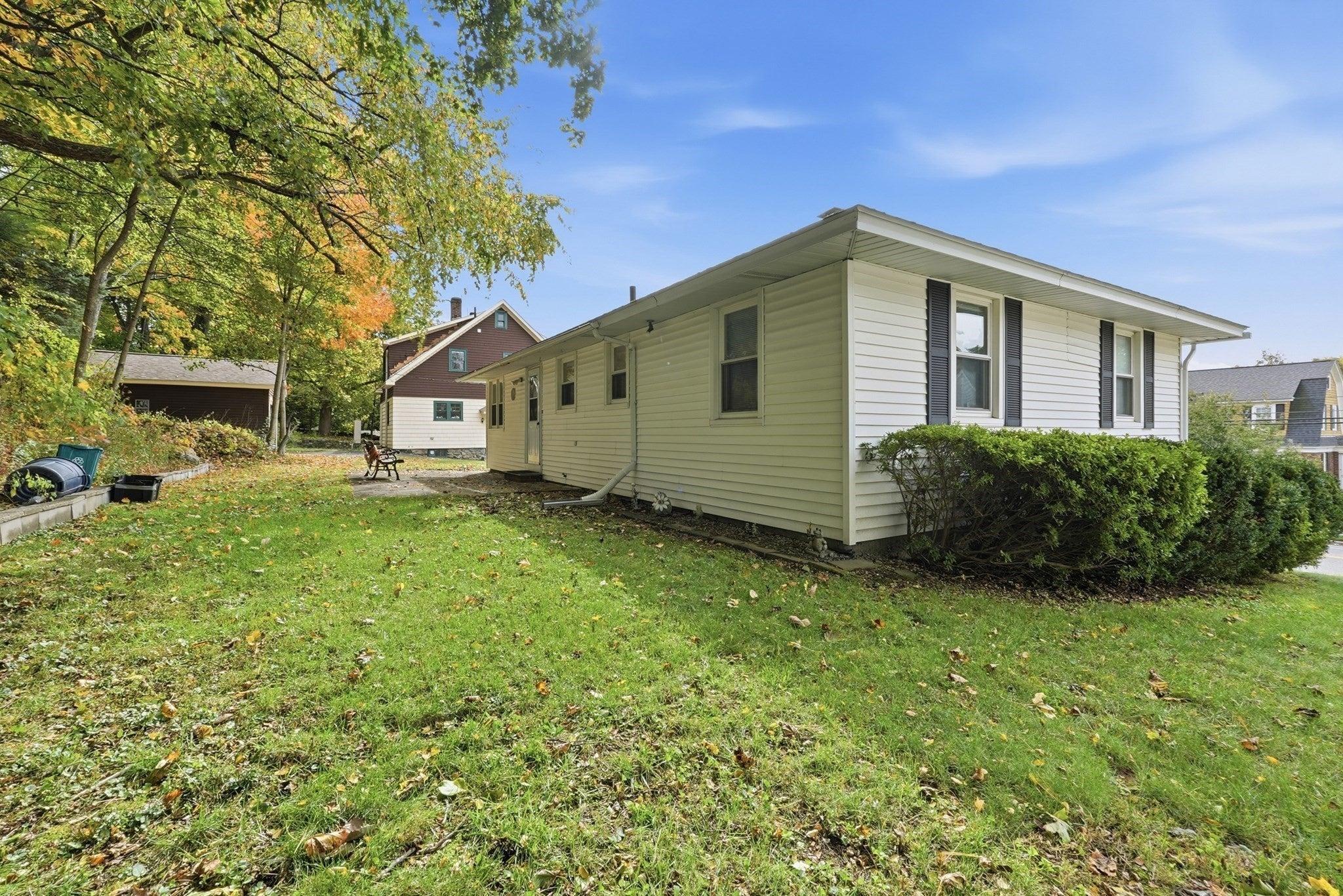 605 Chandler St, Worcester, MA Photo #31