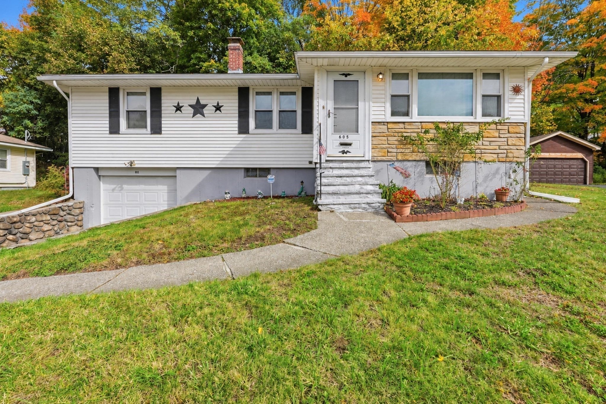 605 Chandler St, Worcester, MA Photo #1