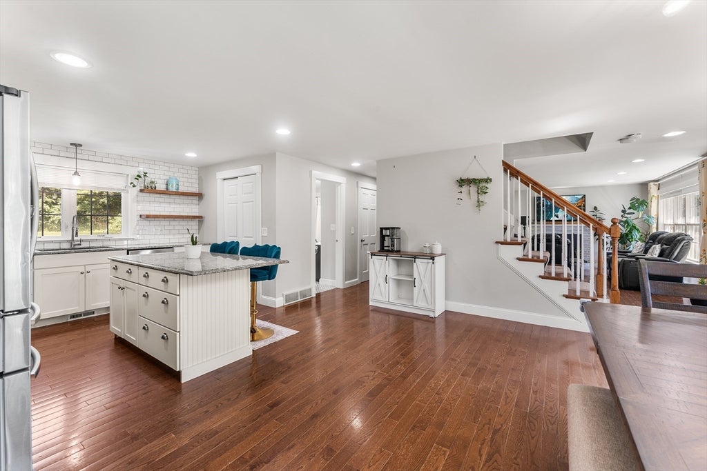 33 S Walnut St, Mansfield, MA, 33 S Walnut St, Mansfield, MA Photo #11