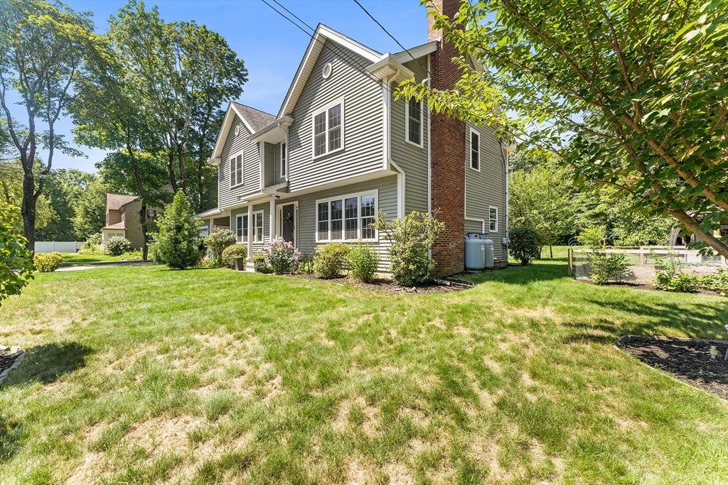 33 S Walnut St