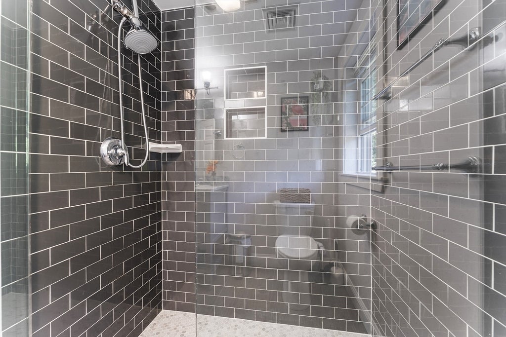 33 S Walnut St, Mansfield, MA, 33 S Walnut St, Mansfield, MA Photo #20