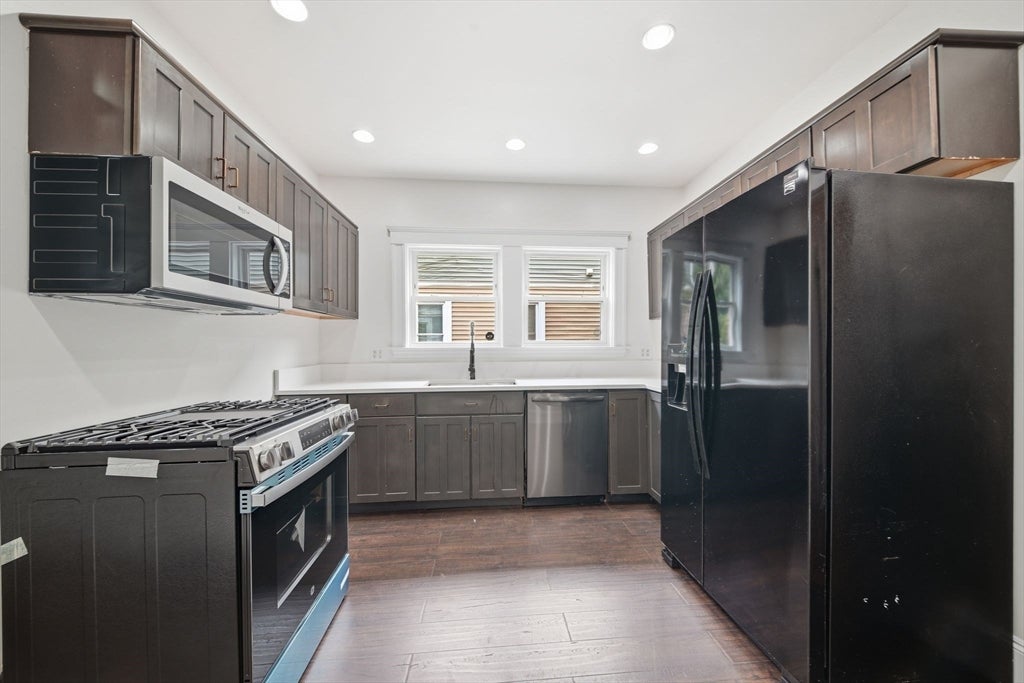 303 Alewife Brook Pkwy, Somerville, MA, 303 Alewife Brook Pkwy, Somerville, MA Photo #8