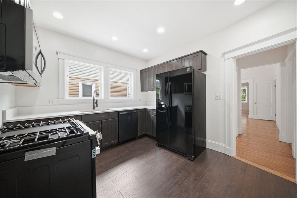 303 Alewife Brook Pkwy, Somerville, MA, 303 Alewife Brook Pkwy, Somerville, MA Photo #7