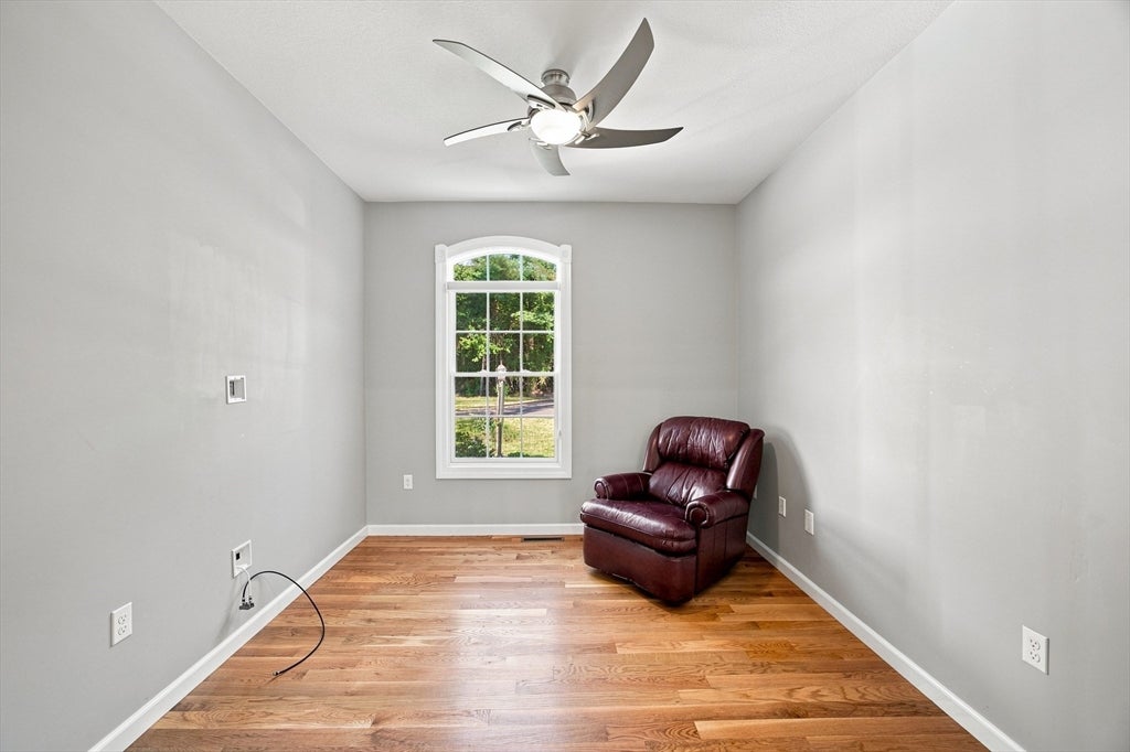 25 Tall Pines Rd #6, Hampden, MA Photo #12
