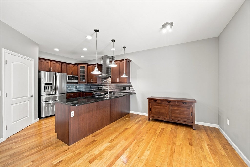 25 Tall Pines Rd 25