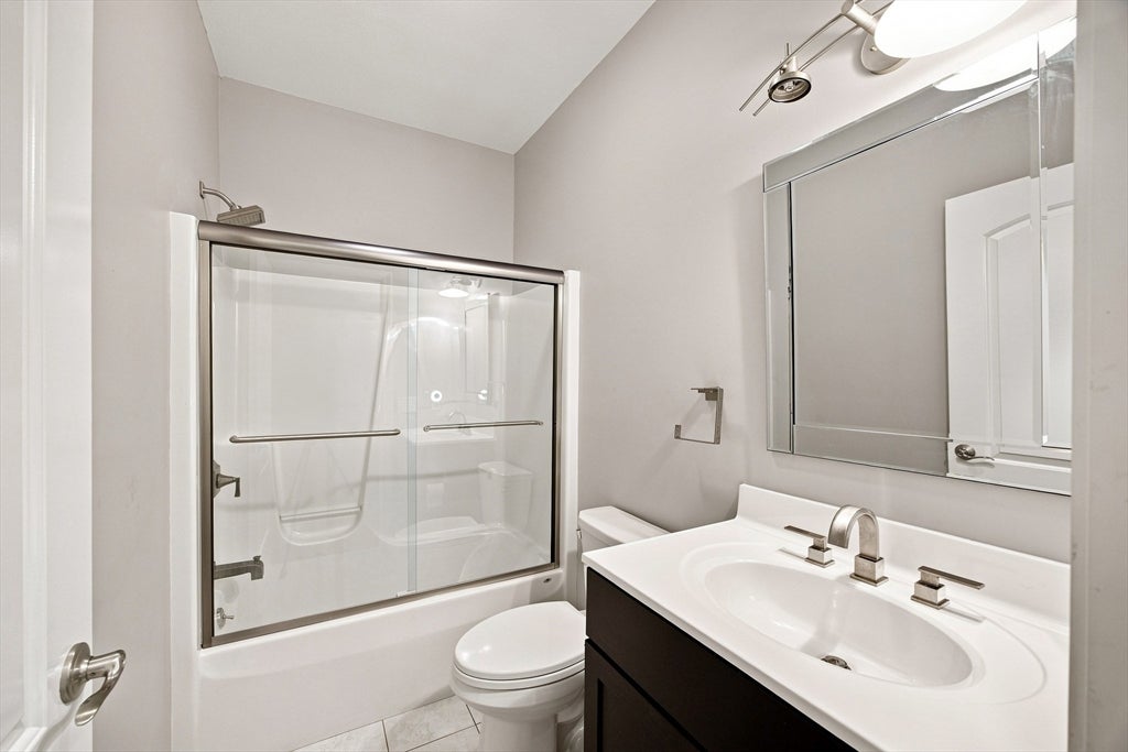 25 Tall Pines Rd #6, Hampden, MA Photo #22