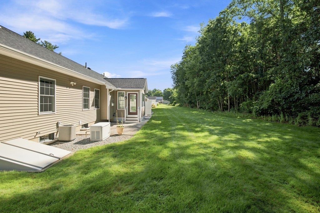 25 Tall Pines Rd #6, Hampden, MA Photo #28