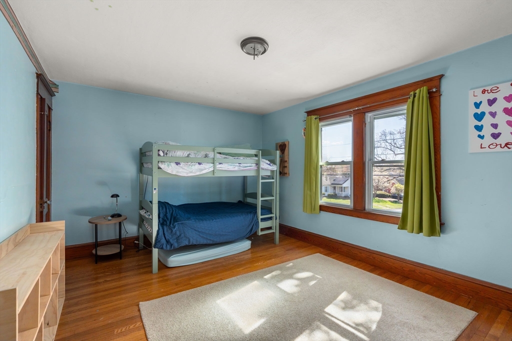 217 Ellsworth Ave, Springfield, MA Photo #22