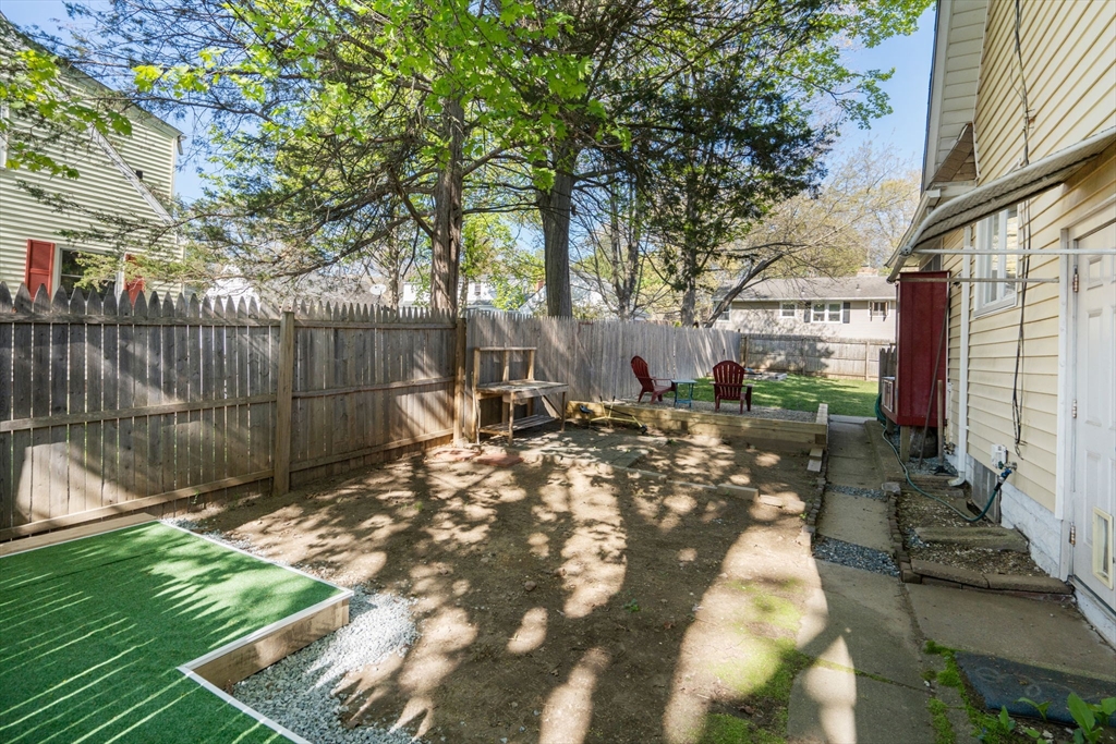 217 Ellsworth Ave, Springfield, MA Photo #29
