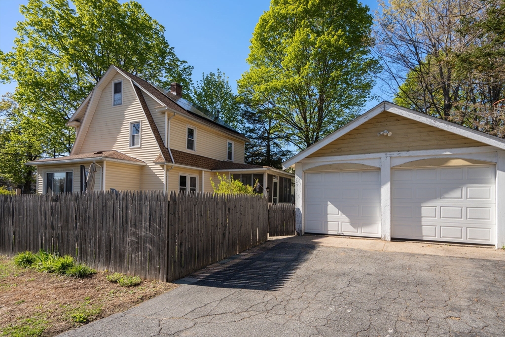 217 Ellsworth Ave, Springfield, MA Photo #26