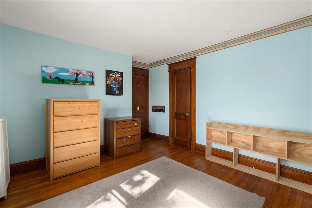 217 Ellsworth Ave, Springfield, MA Photo #21