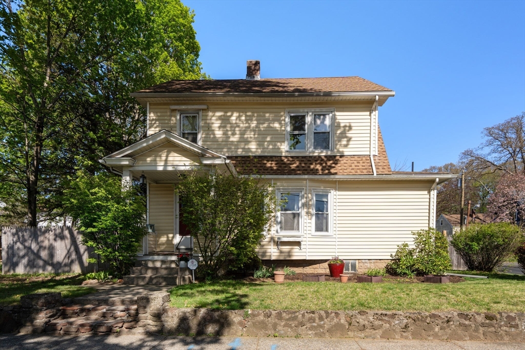 Photo of 217 Ellsworth Ave, Springfield, MA
