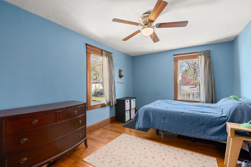 217 Ellsworth Ave, Springfield, MA Photo #20