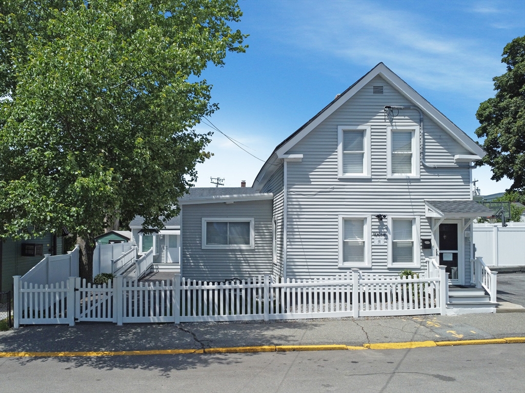 39-41 Tyler St