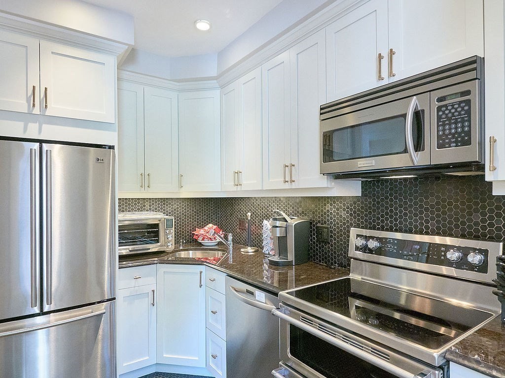 163 Marlborough Street 3