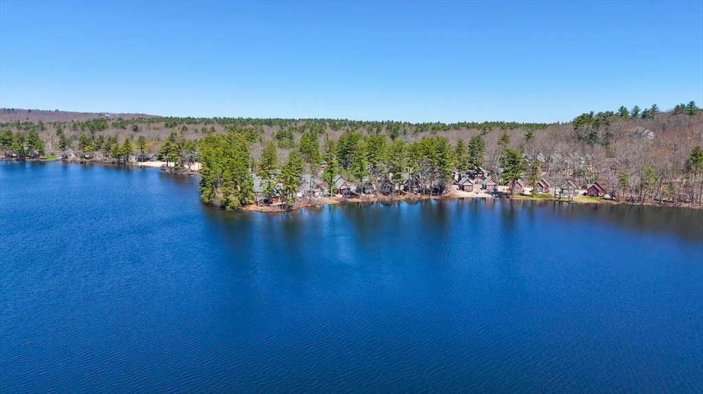 7 White Pine Knoll 17