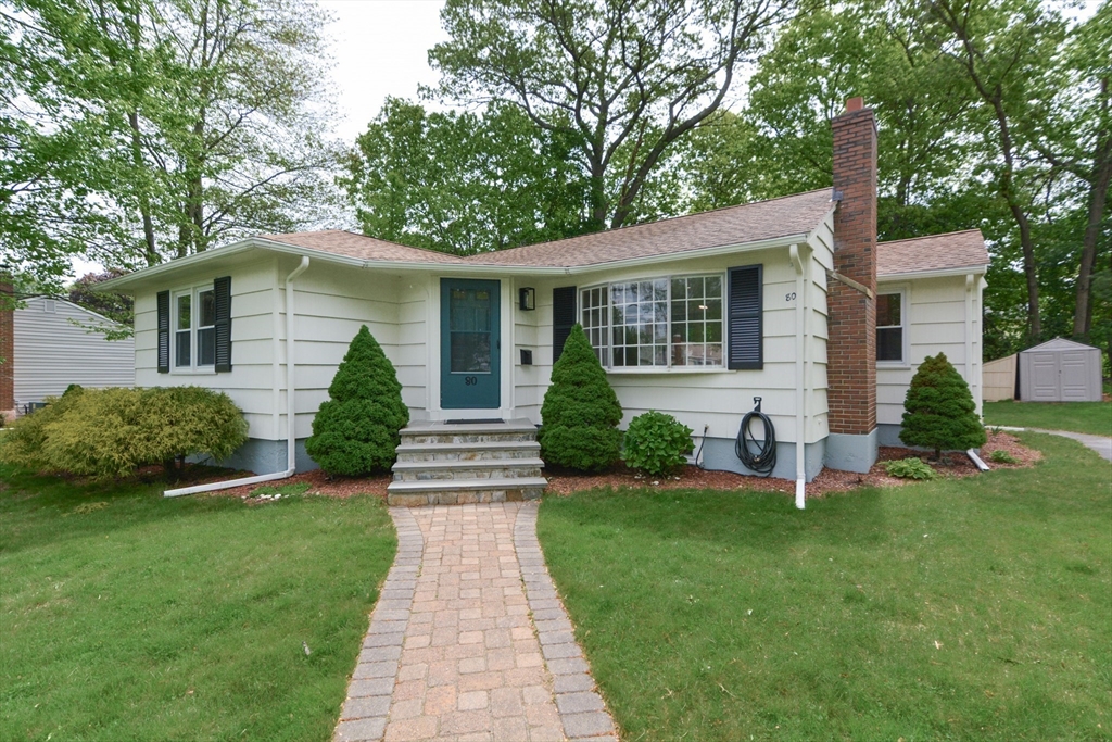 80 Dobbins St