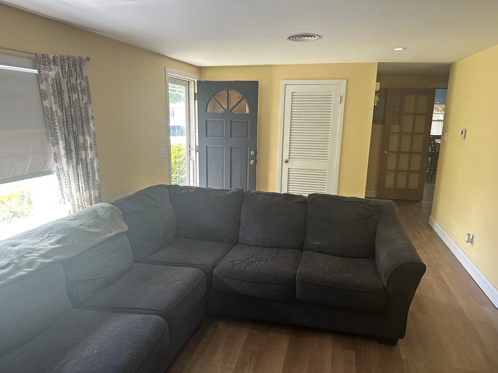 20 Keddy St, Springfield, MA Photo #15
