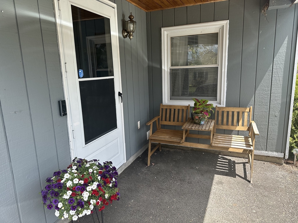 20 Keddy St, Springfield, MA Photo #5