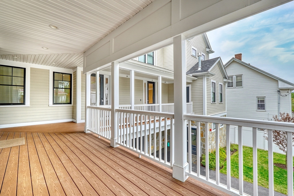 11 Conway St Unit 3