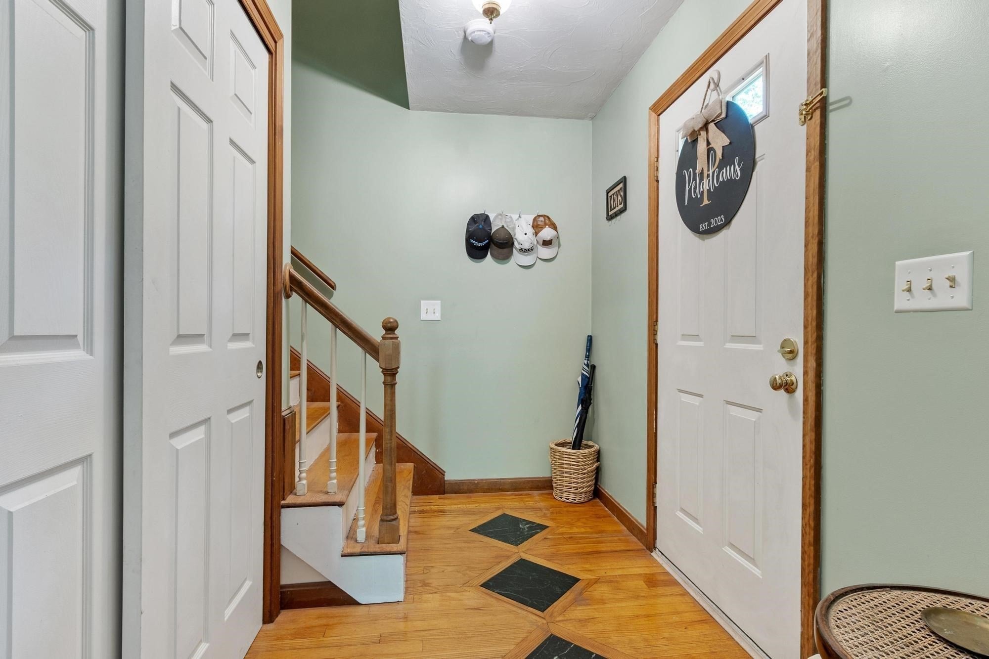 27 Natty Pond Dr