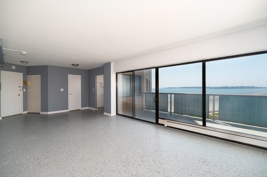 300 Lynn Shore Dr 701