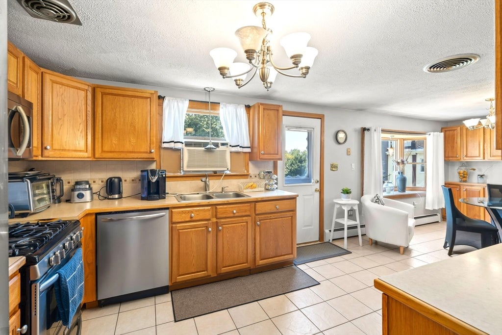 67 Andover St, Peabody, MA, 67 Andover St, Peabody, MA Photo #8