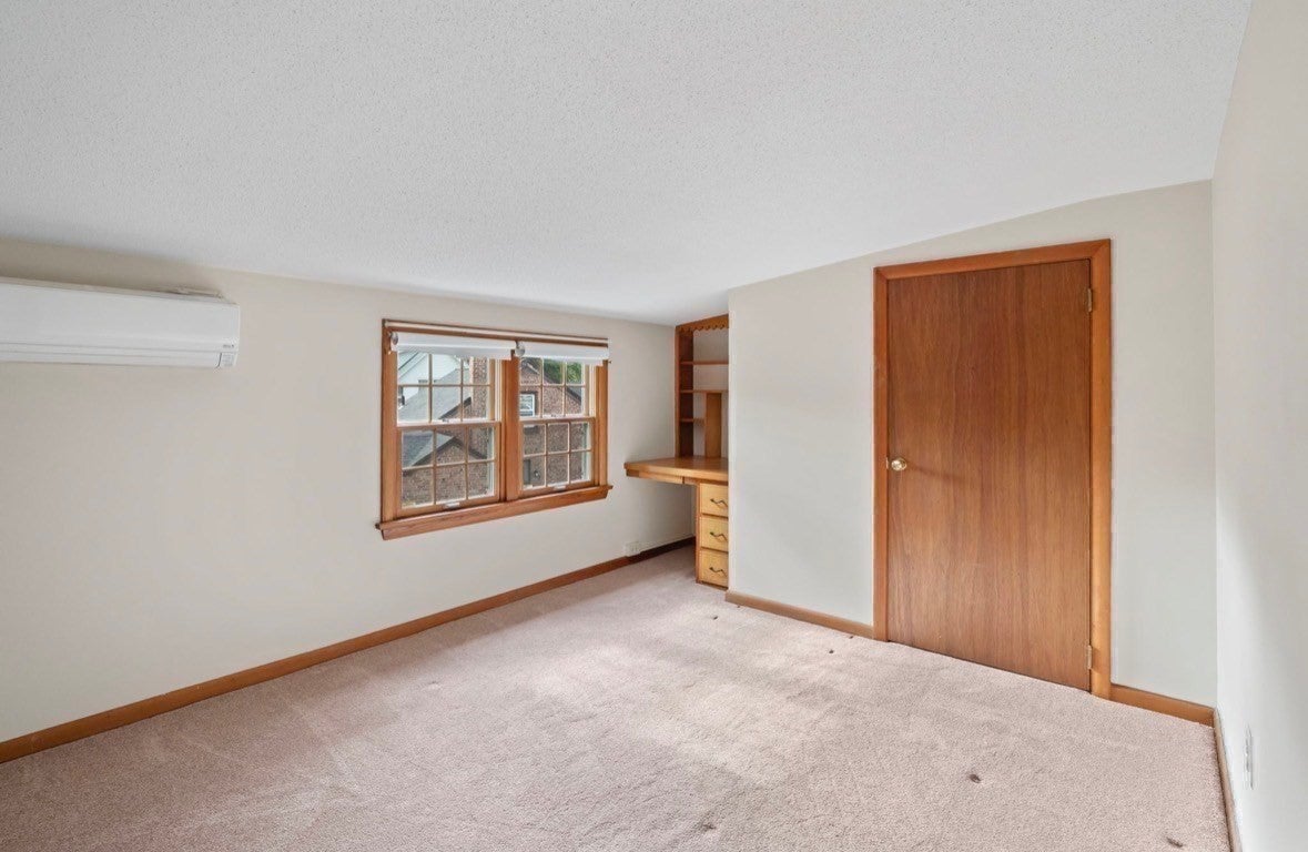 6 Van Horn Street, West Springfield, MA, 6 Van Horn Street, West Springfield, MA Photo #35