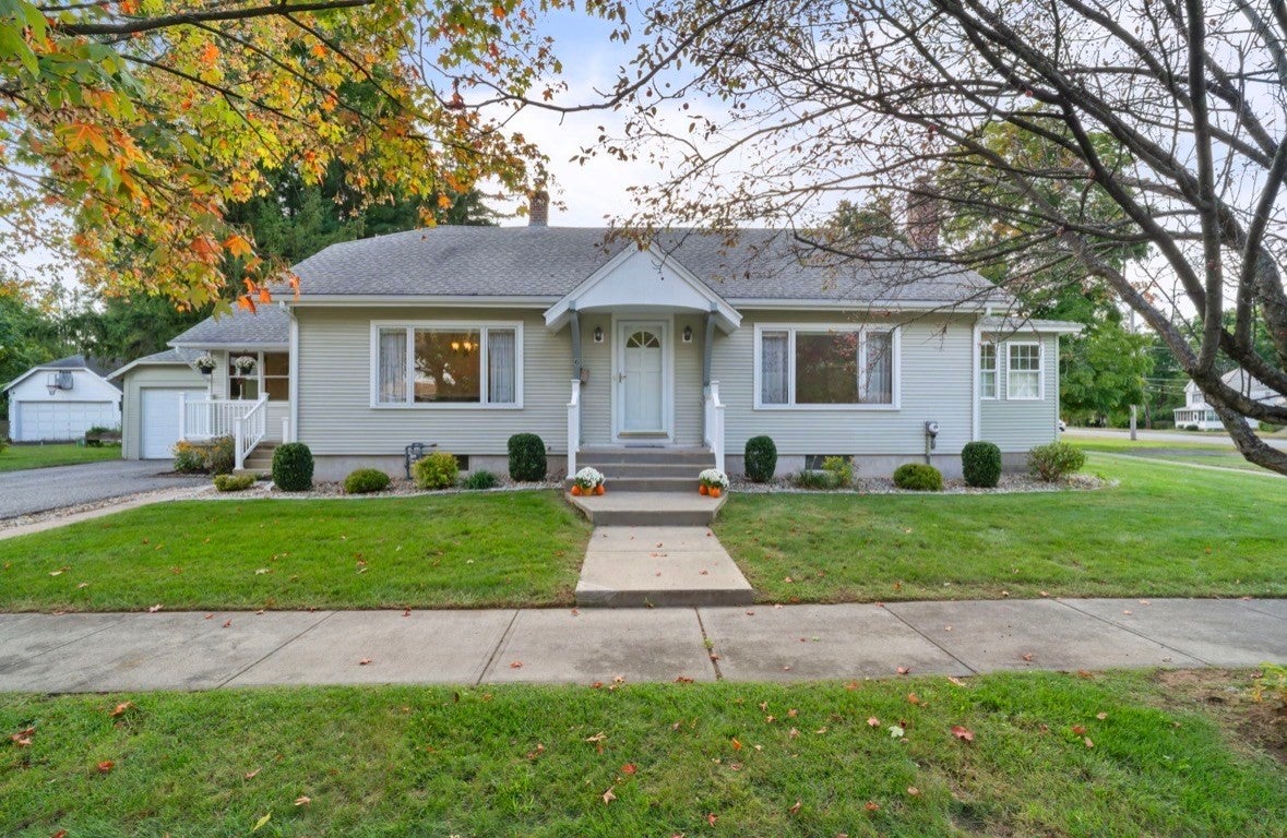 6 Van Horn Street, West Springfield, MA, 6 Van Horn Street, West Springfield, MA Photo #1