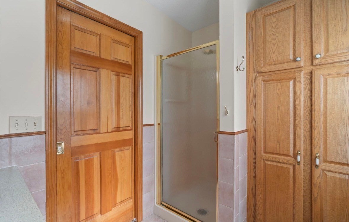 6 Van Horn Street, West Springfield, MA, 6 Van Horn Street, West Springfield, MA Photo #30