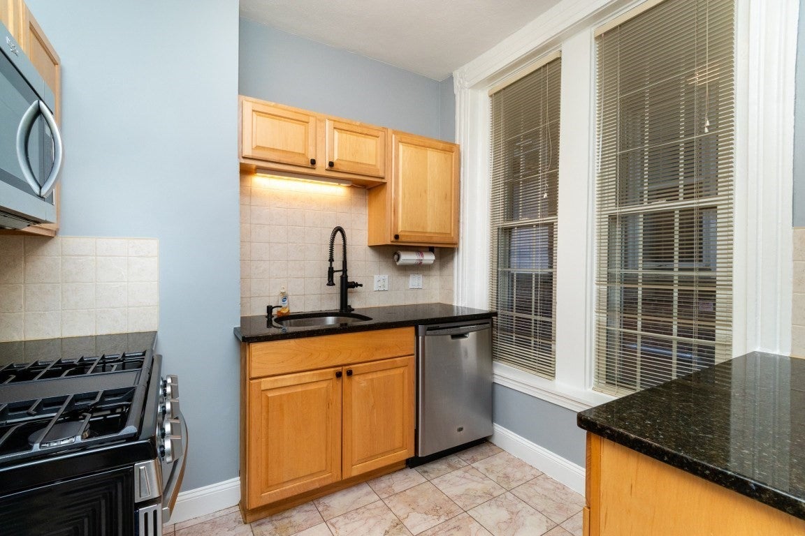 35 Chestnut St #2, Chelsea, MA, 35 Chestnut St #2, Chelsea, MA Photo #7