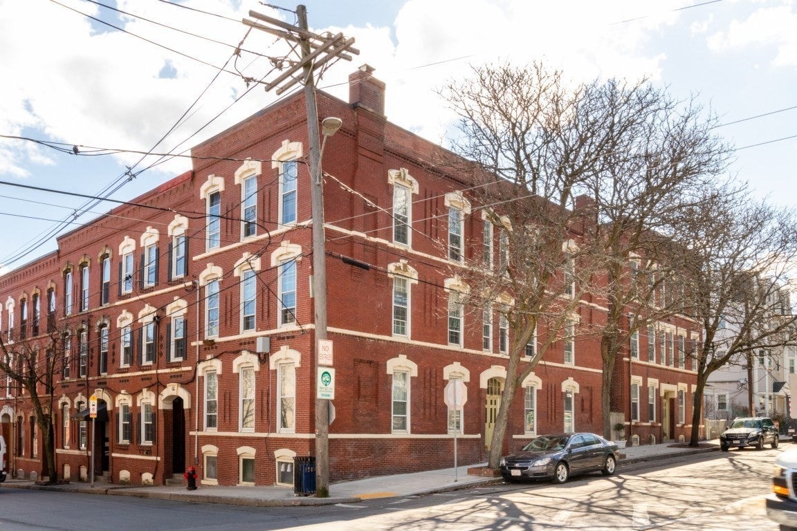 35 Chestnut St 2