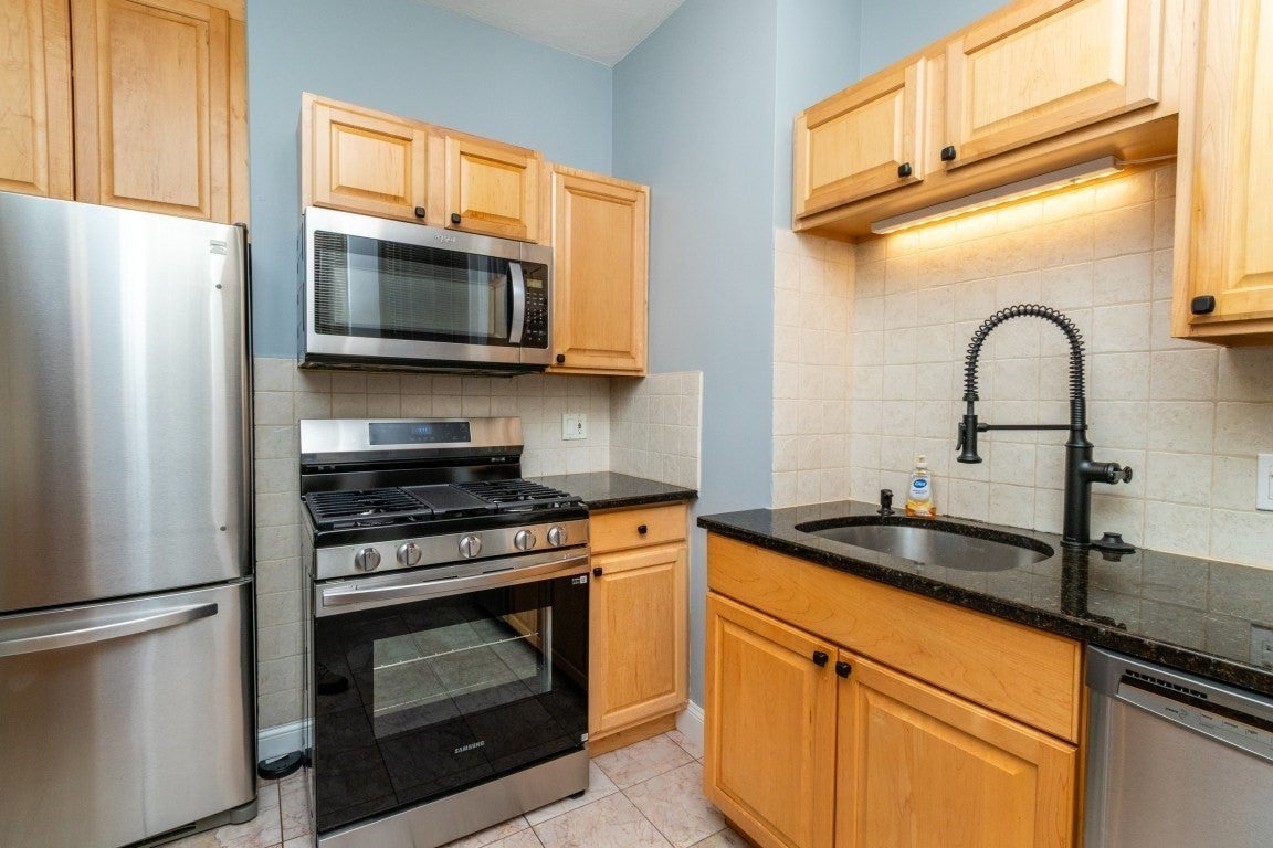 35 Chestnut St #2, Chelsea, MA, 35 Chestnut St #2, Chelsea, MA Photo #8