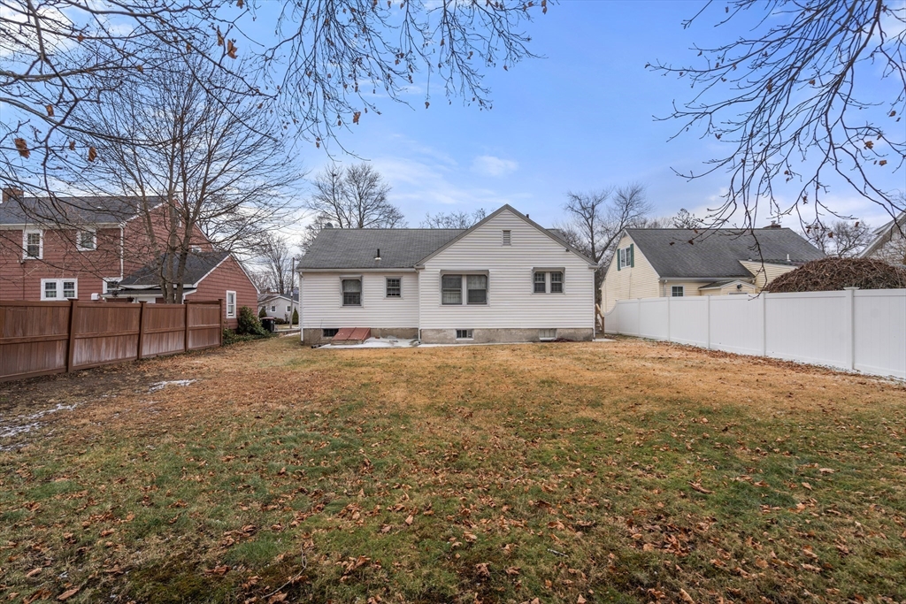23 Winnifred Rd, Brockton, MA Photo #27