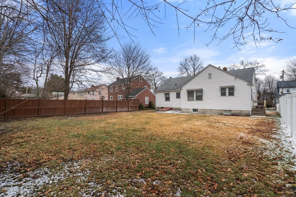 23 Winnifred Rd, Brockton, MA Photo #28