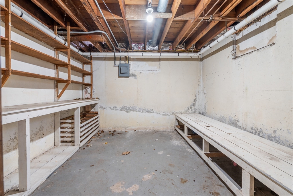 23 Winnifred Rd, Brockton, MA Photo #24