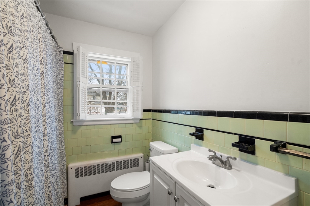 23 Winnifred Rd, Brockton, MA Photo #17