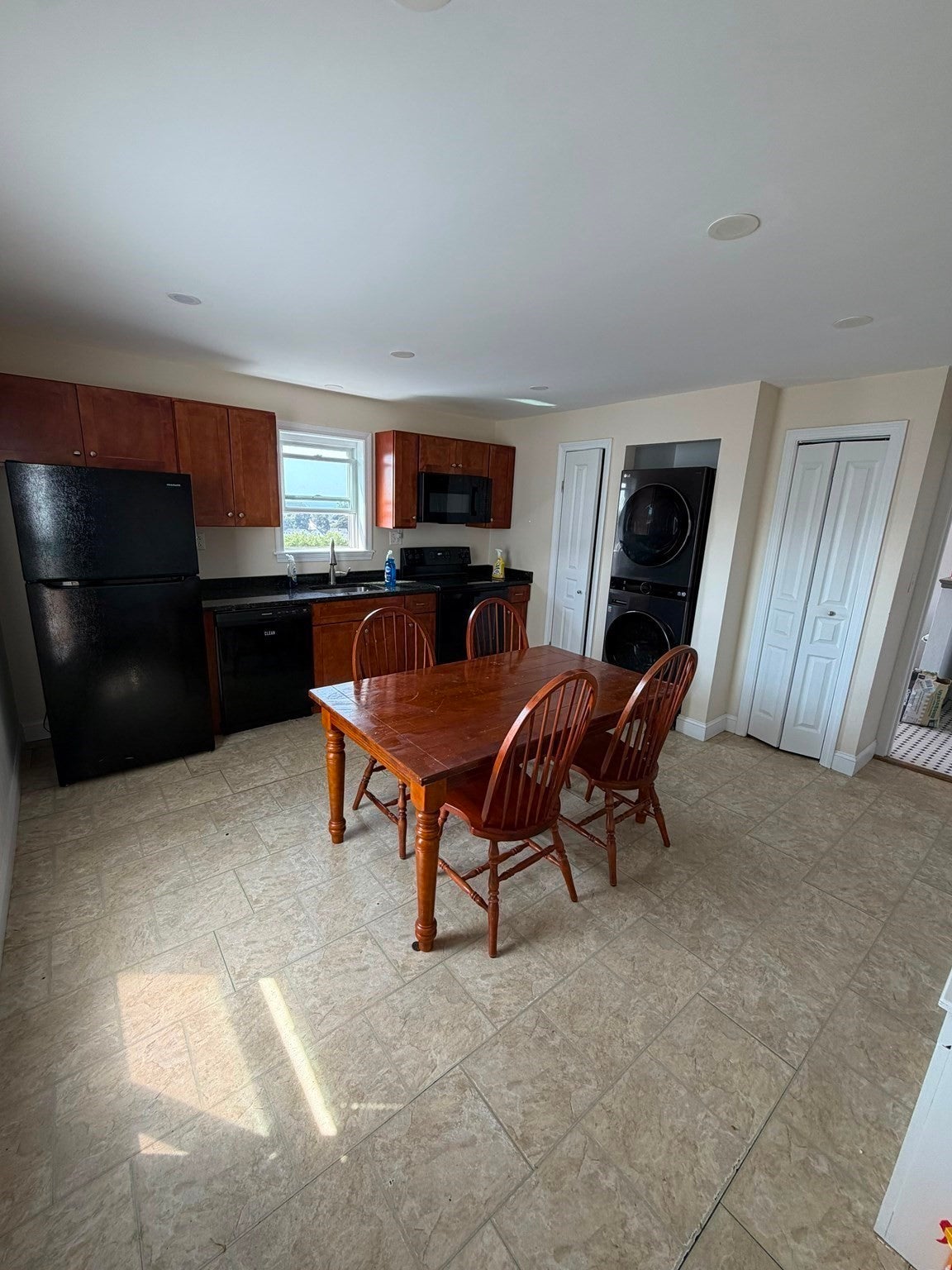 9 Summit Street #2, Gloucester, MA Photo #9