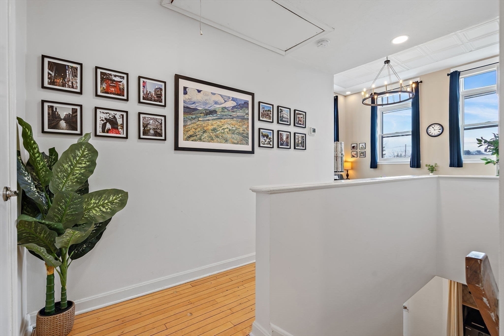 280 Village St F1
