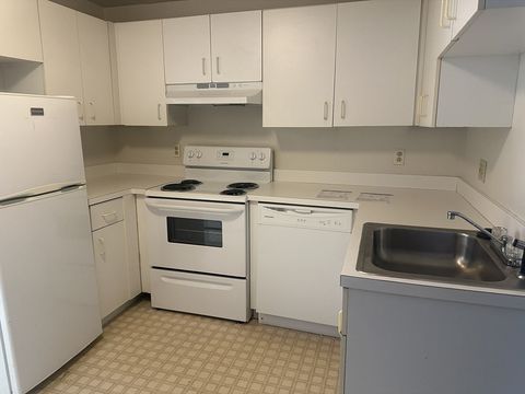 Photo of 5 Bank St #4A, Attleboro, MA 02703 (MLS # 73457578)
