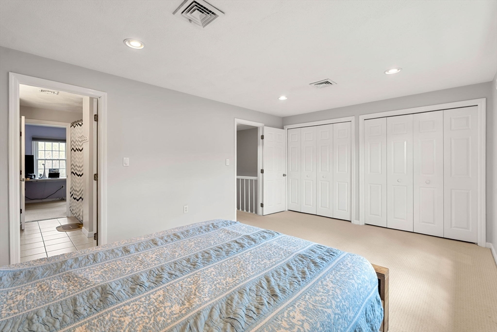 147 Patrick Rd #147, Tewksbury, MA Photo #17
