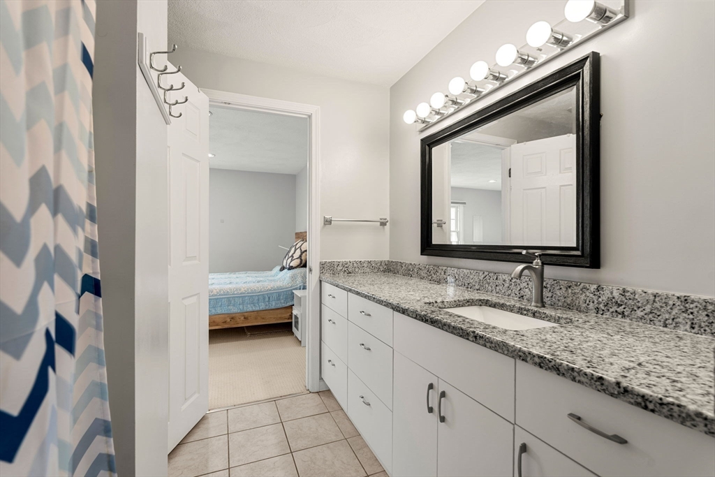 147 Patrick Rd #147, Tewksbury, MA Photo #18