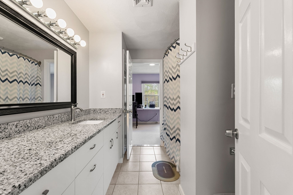 147 Patrick Rd #147, Tewksbury, MA Photo #19