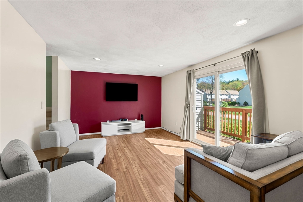 147 Patrick Rd #147, Tewksbury, MA Photo #3