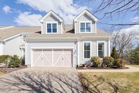 30 Sienna Ln 30 Natick MA 01760