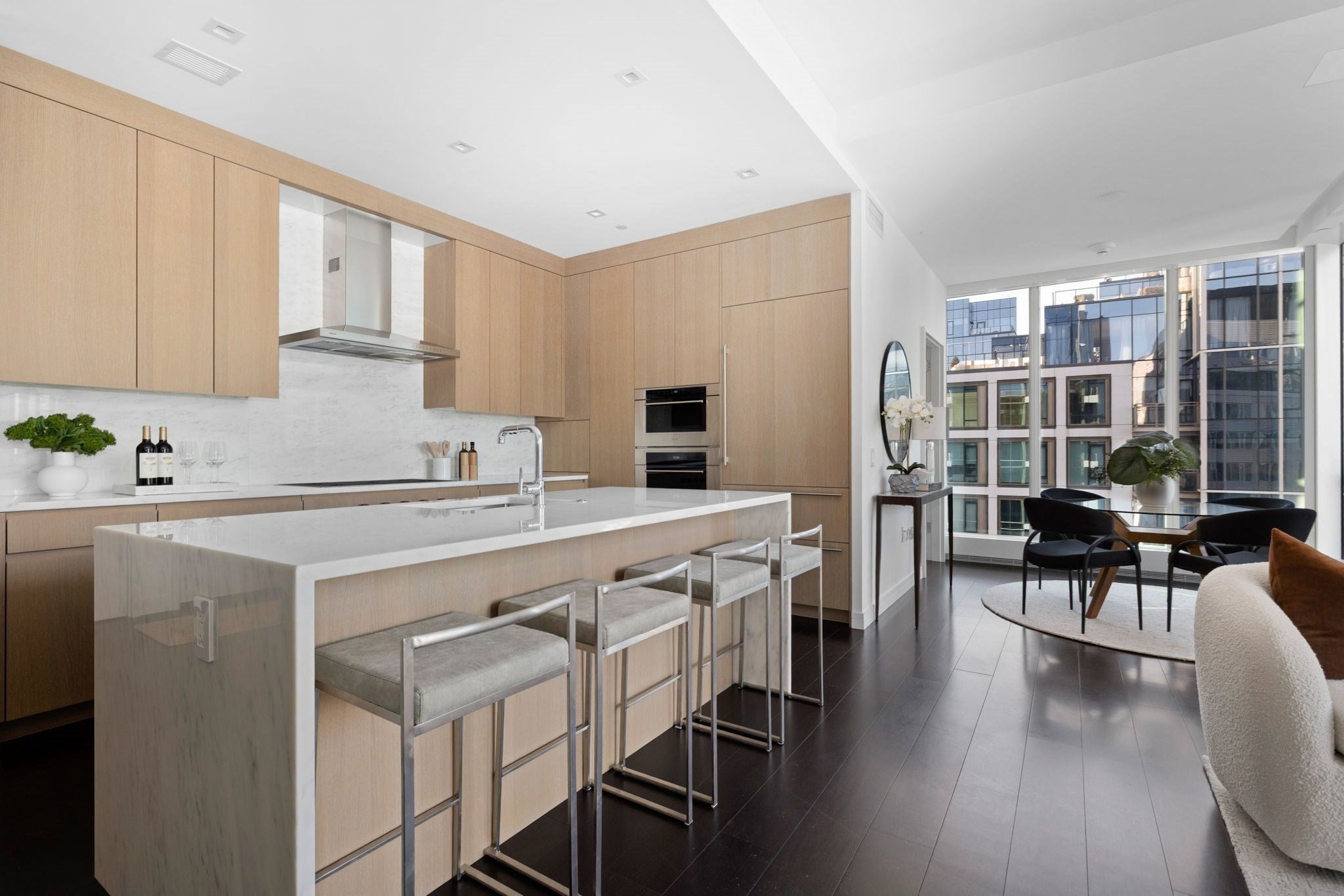 Photo of 150 Seaport Blvd, Boston, MA