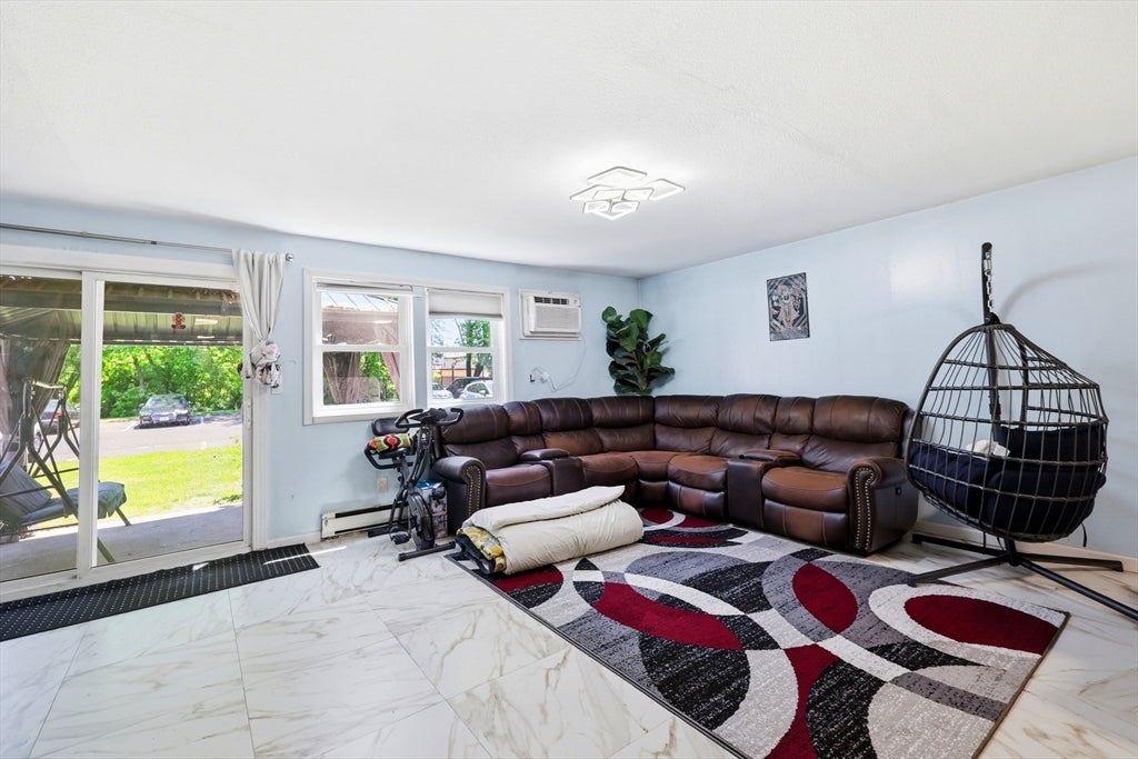 80 Damon Rd 8111