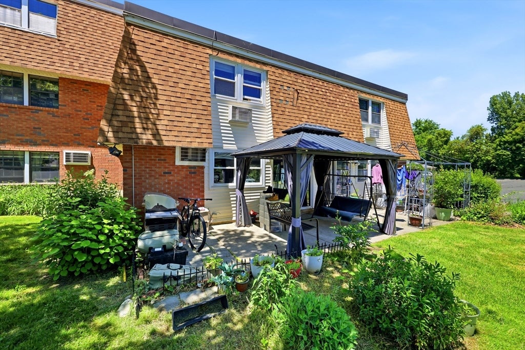 80 Damon Rd 8111