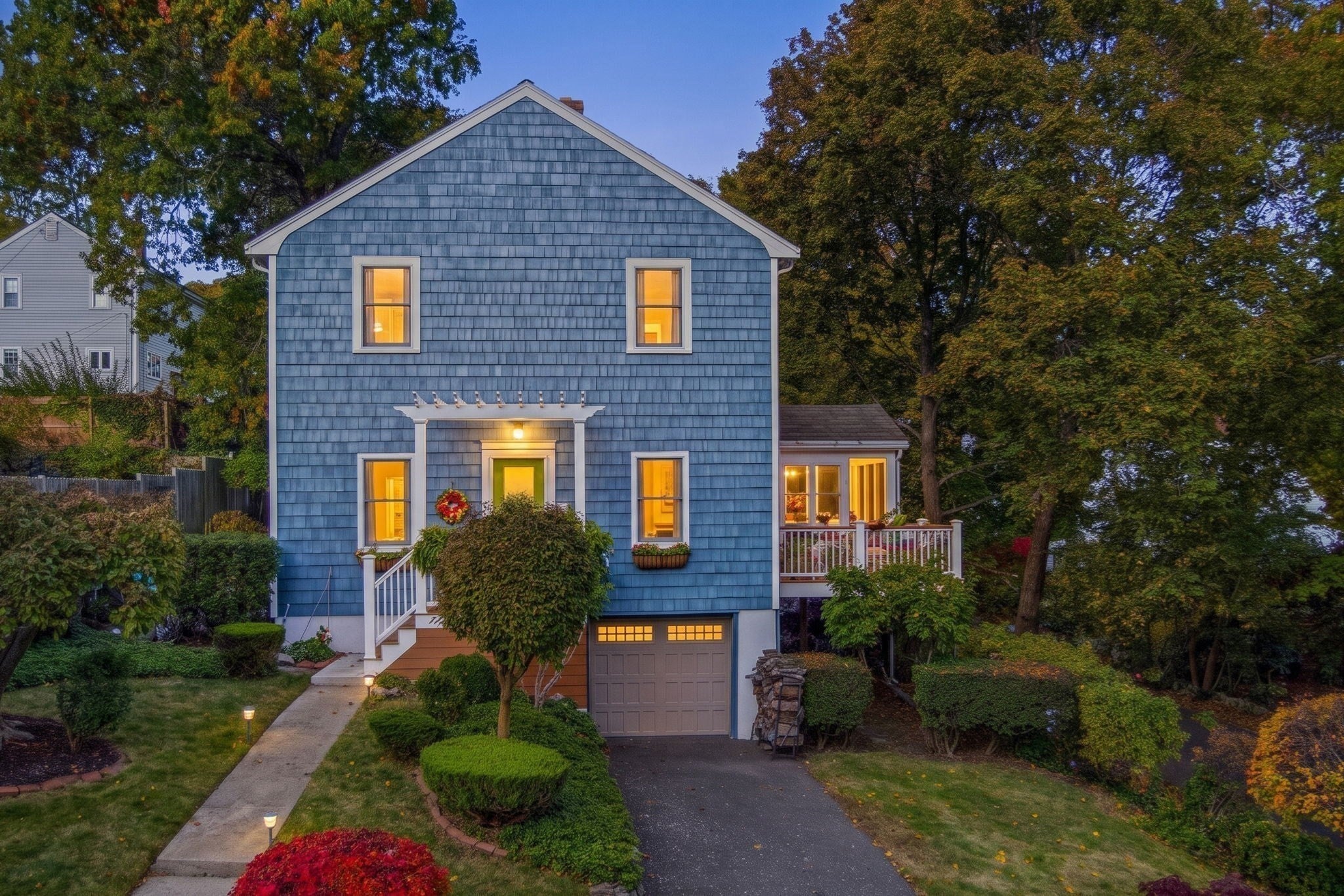 9 Sutherland Rd
